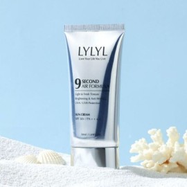 LYLYL  9 second air formula sunscreen
